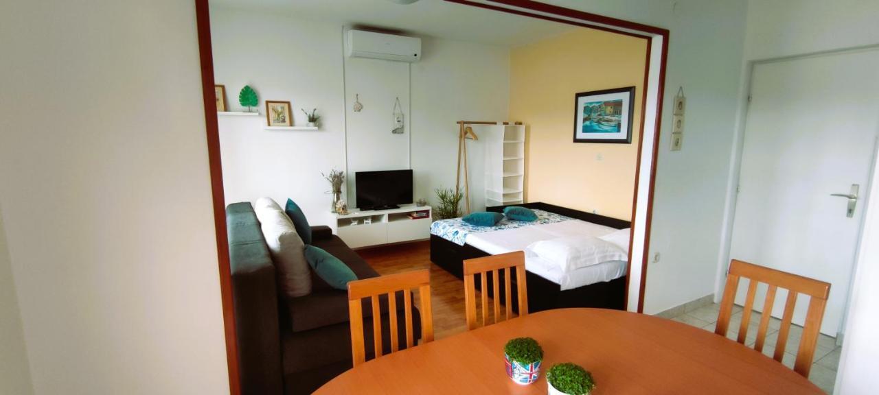 Apartments Senka Вигань Екстер'єр фото