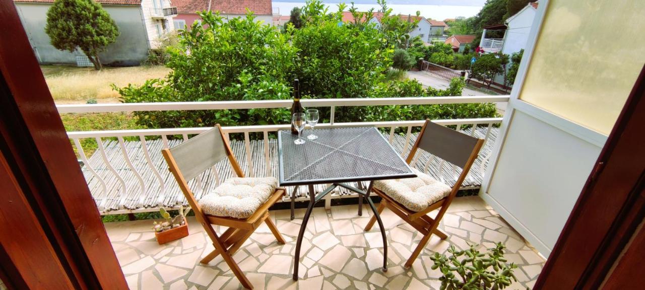 Apartments Senka Вигань Екстер'єр фото