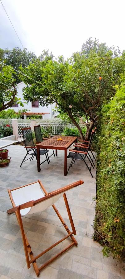 Apartments Senka Вигань Екстер'єр фото