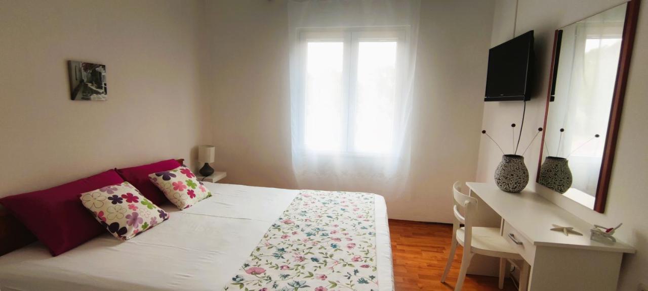 Apartments Senka Вигань Екстер'єр фото